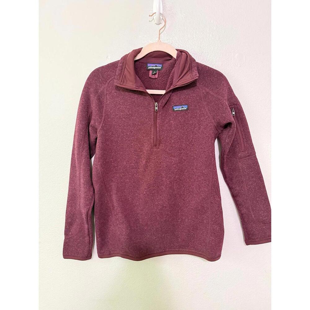 Patagonia women’s best 1/4 zip pullover jacket size small 
$139 retail